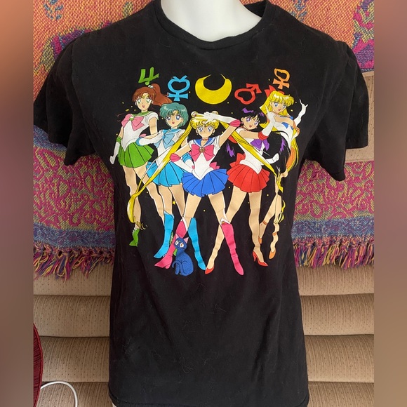 Sailor Moon Sailor Scouts Graphic T Size Med BAG BUNDLE - Picture 1 of 12